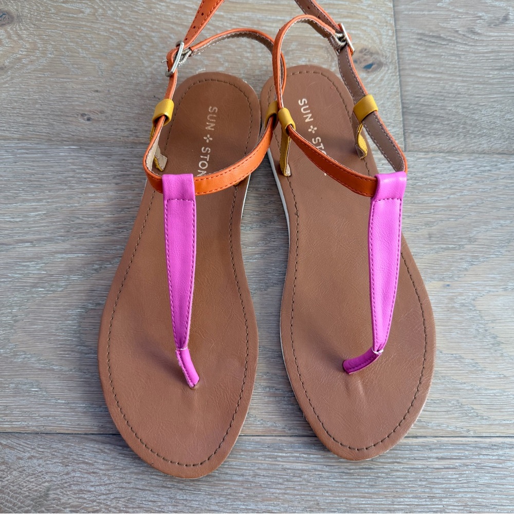 Sun + Stone Women's Pink and Orange Sandals Size 8 🩷